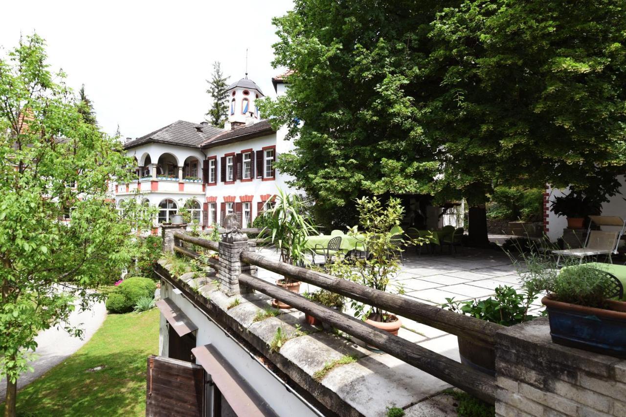 브레싸노네 Castel Campan 게스트하우스 외부 사진